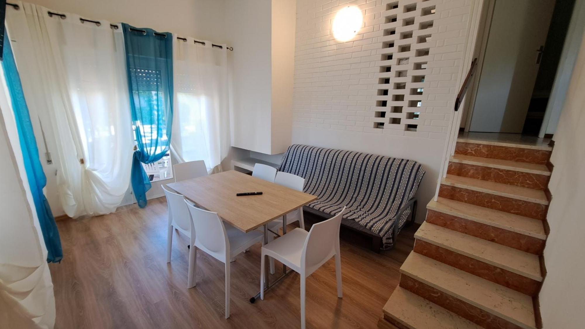 Fiori Villa Бибионе Екстериор снимка